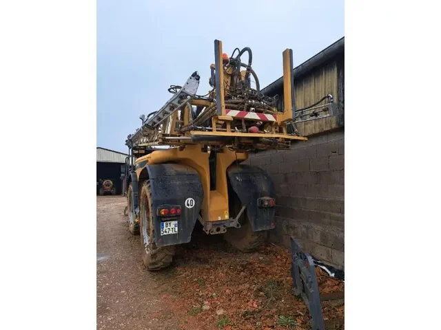 Occasion Challenger ROGATOR à ANTIGNY chez Groupe OUVRARD