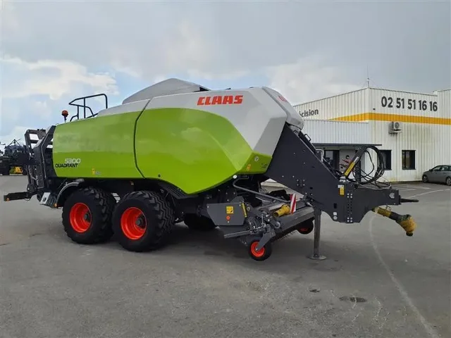 Occasion Claas 5300 à ANTIGNY chez Groupe OUVRARD