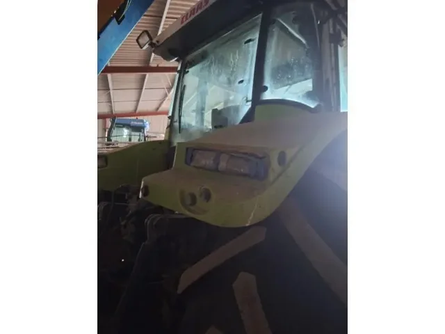 Occasion Claas ARES816RZ à ANTIGNY chez Groupe OUVRARD