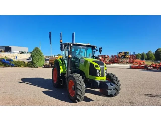 Occasion Claas ARION 420M à ANTIGNY chez Groupe OUVRARD