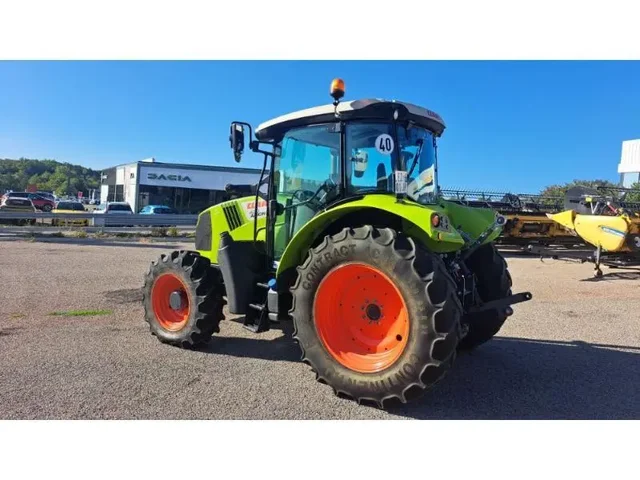 Occasion Claas ARION 420M à ANTIGNY chez Groupe OUVRARD