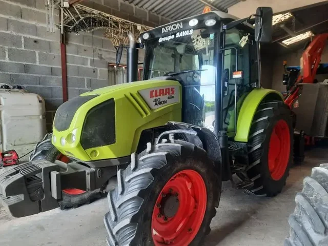 Occasion Claas ARION410 à ANTIGNY chez Groupe OUVRARD
