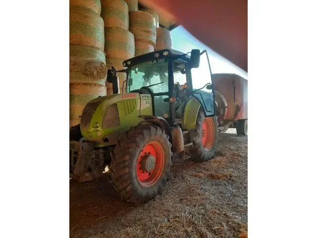 Occasion Claas ARION510 à ANTIGNY chez Groupe OUVRARD