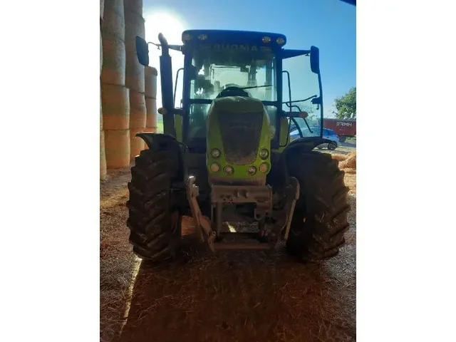 Occasion Claas ARION510 à ANTIGNY chez Groupe OUVRARD