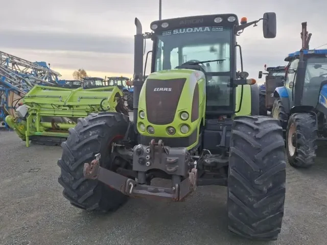 Occasion Claas ARION630 à ANTIGNY chez Groupe OUVRARD