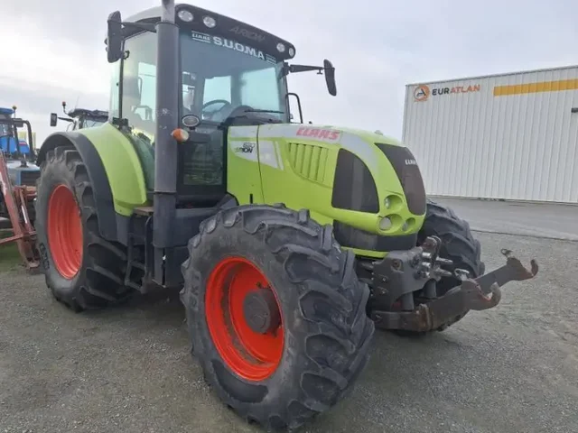 Occasion Claas ARION630 à ANTIGNY chez Groupe OUVRARD