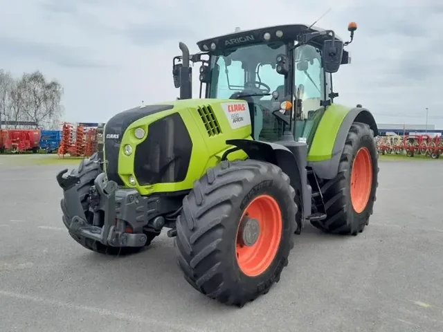 Occasion Claas ARION650 à ANTIGNY chez Groupe OUVRARD
