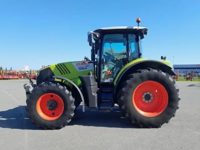 Occasion Claas ARION650 à ANTIGNY chez Groupe OUVRARD