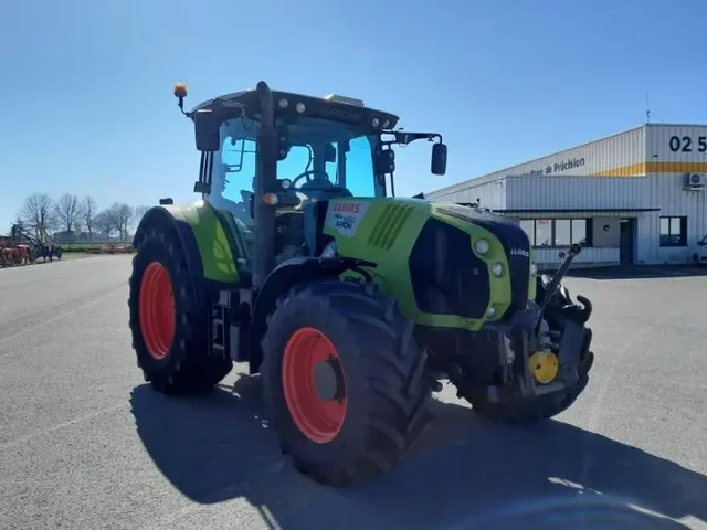 Occasion Claas ARION650 à ANTIGNY chez Groupe OUVRARD