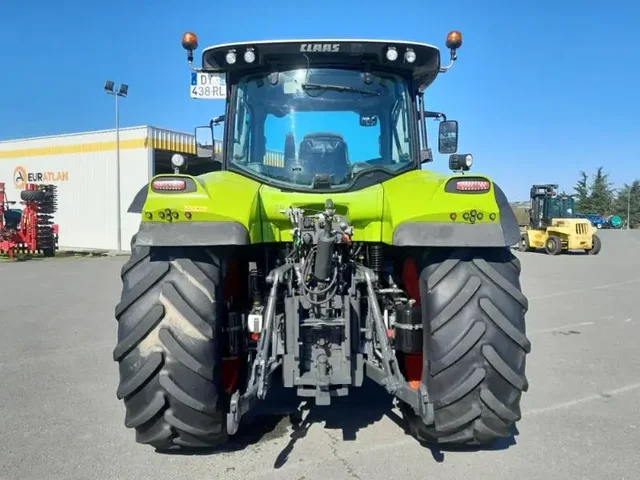 Occasion Claas ARION650 à ANTIGNY chez Groupe OUVRARD