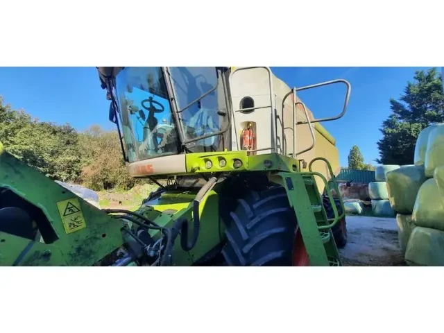 Occasion Claas LEXION750 à ANTIGNY chez Groupe OUVRARD