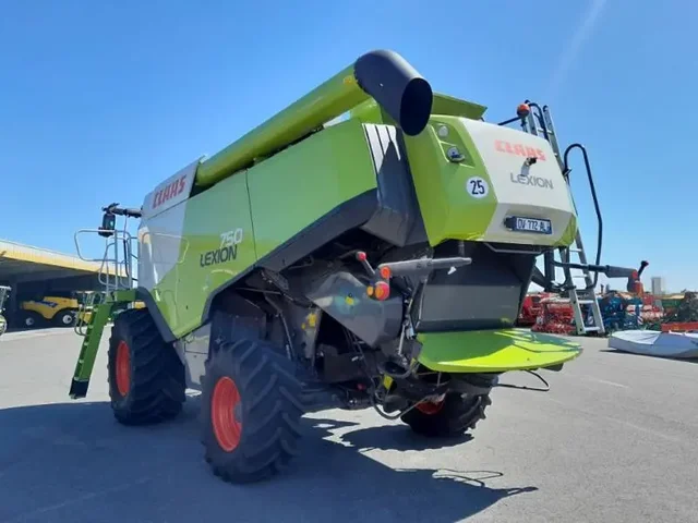 Occasion Claas LEXION750 à ANTIGNY chez Groupe OUVRARD