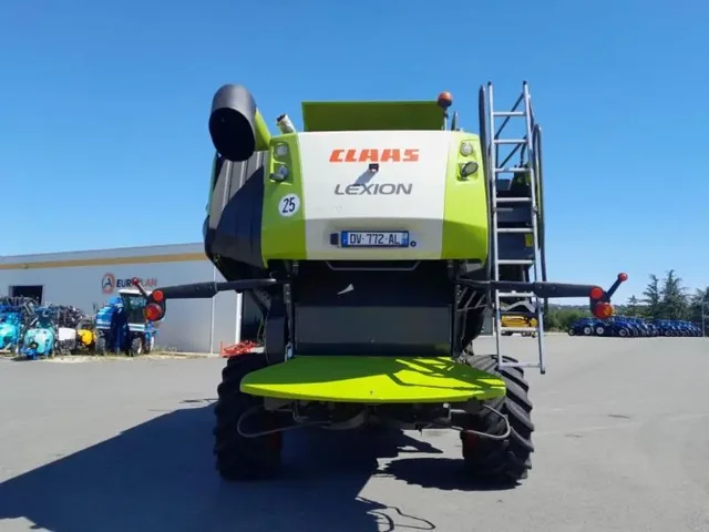Occasion Claas LEXION750 à ANTIGNY chez Groupe OUVRARD