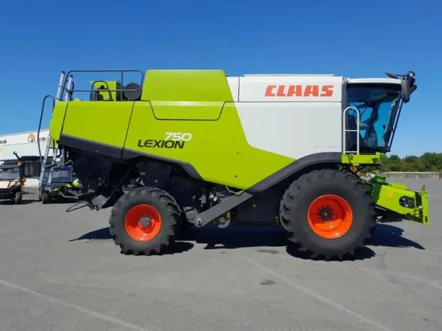 Occasion Claas LEXION750 à ANTIGNY chez Groupe OUVRARD