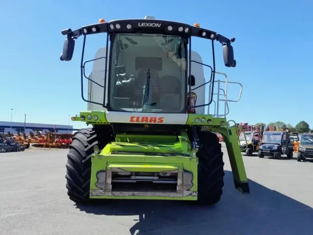 Occasion Claas LEXION750 à ANTIGNY chez Groupe OUVRARD