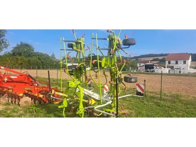 Occasion Claas VOLTO 900 à ANTIGNY chez Groupe OUVRARD