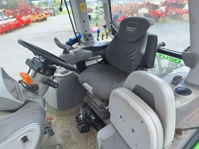 Occasion Deutz-Fahr 6165RC à ANTIGNY chez Groupe OUVRARD