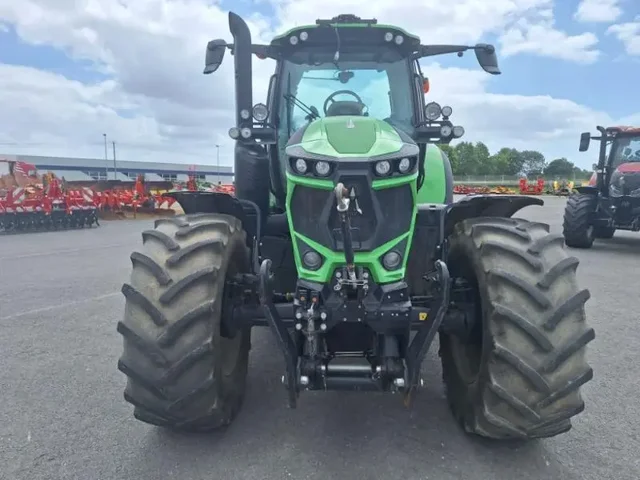 Occasion Deutz-Fahr 6165RC à ANTIGNY chez Groupe OUVRARD