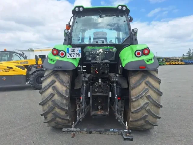 Occasion Deutz-Fahr 6165RC à ANTIGNY chez Groupe OUVRARD