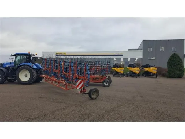 Occasion Divers ETRIL24 à ANTIGNY chez Groupe OUVRARD