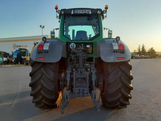 Occasion Fendt 822VARIO à ANTIGNY chez Groupe OUVRARD