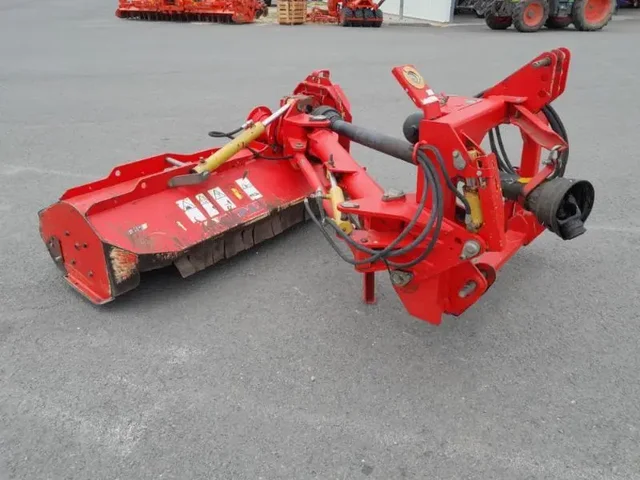Occasion Gyrax RF1800 à ANTIGNY chez Groupe OUVRARD