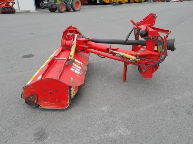 Occasion Gyrax RF1800 à ANTIGNY chez Groupe OUVRARD