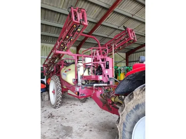 Occasion Hardi COMMANDER2200 à ANTIGNY chez Groupe OUVRARD