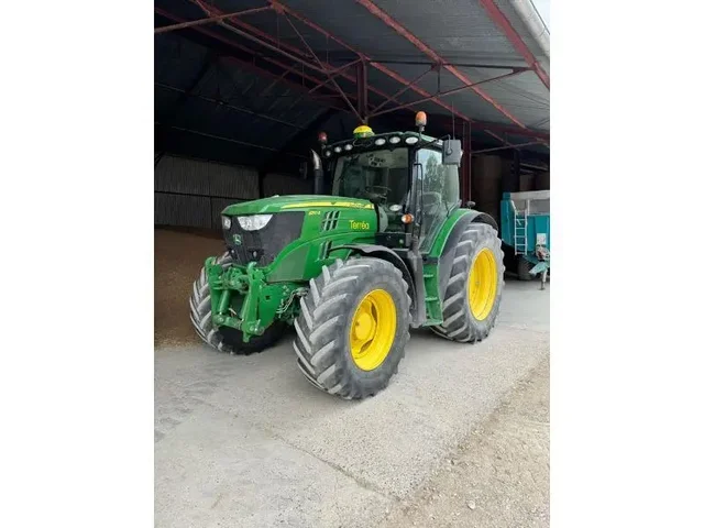 Occasion John Deere 6150R à ANTIGNY chez Groupe OUVRARD