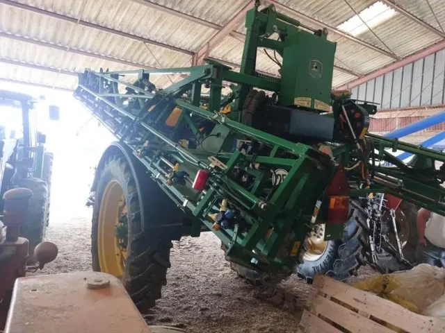 Occasion John Deere M740I à ANTIGNY chez Groupe OUVRARD