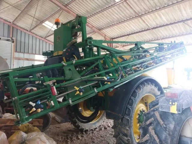 Occasion John Deere M740I à ANTIGNY chez Groupe OUVRARD