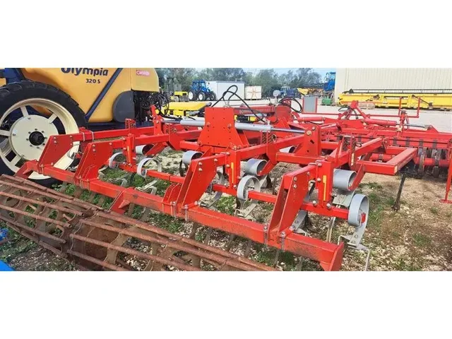 Occasion Kongskilde VIBROFLEX7400 à ANTIGNY chez Groupe OUVRARD