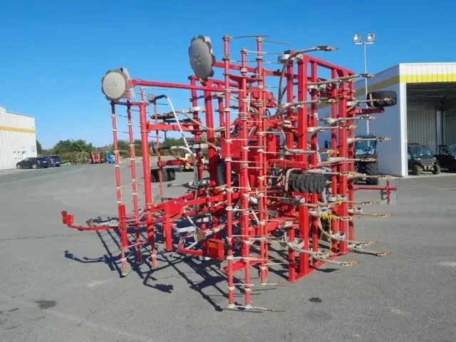Occasion Kongskilde VIBROSEEDER600 à ANTIGNY chez Groupe OUVRARD