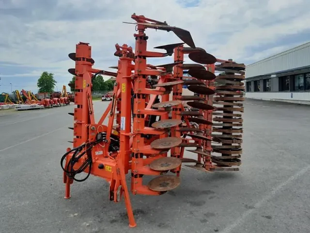Occasion Kubota CD1400F à ANTIGNY chez Groupe OUVRARD