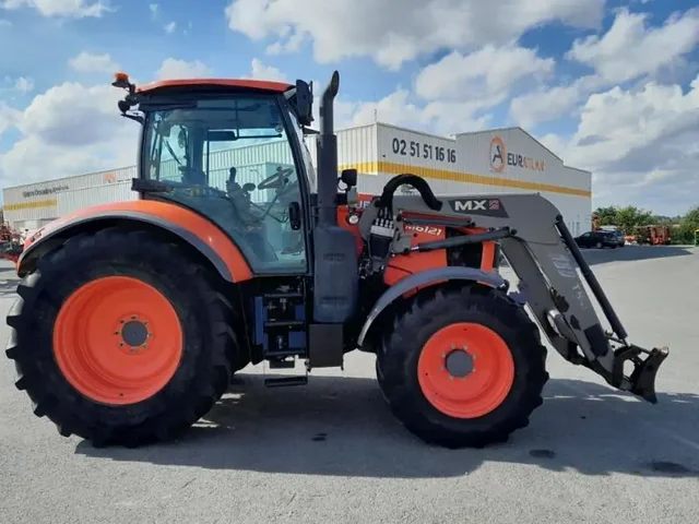 Occasion Kubota M6121 à ANTIGNY chez Groupe OUVRARD
