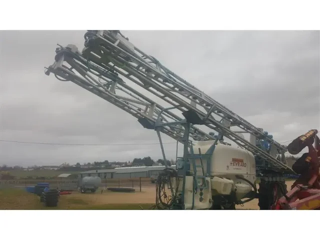 Occasion Kuhn ARC-EN-CIEL à ANTIGNY chez Groupe OUVRARD