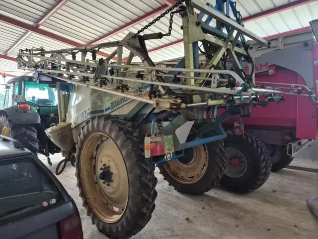Occasion Kuhn ATLANTIQUE3200 à ANTIGNY chez Groupe OUVRARD