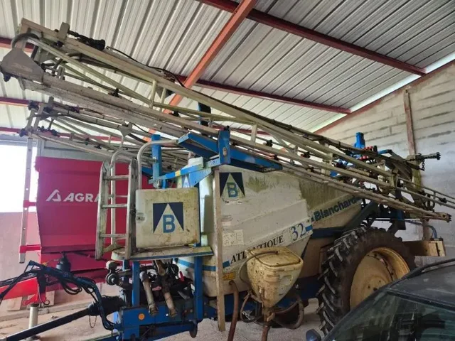 Occasion Kuhn ATLANTIQUE3200 à ANTIGNY chez Groupe OUVRARD