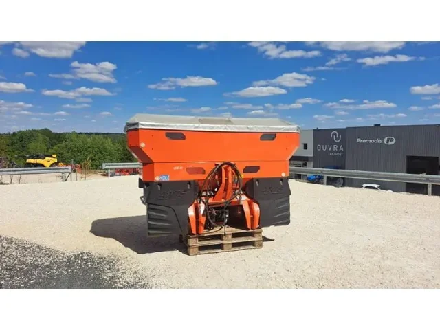 Occasion Kuhn AXIS40-2H-EMC à ANTIGNY chez Groupe OUVRARD