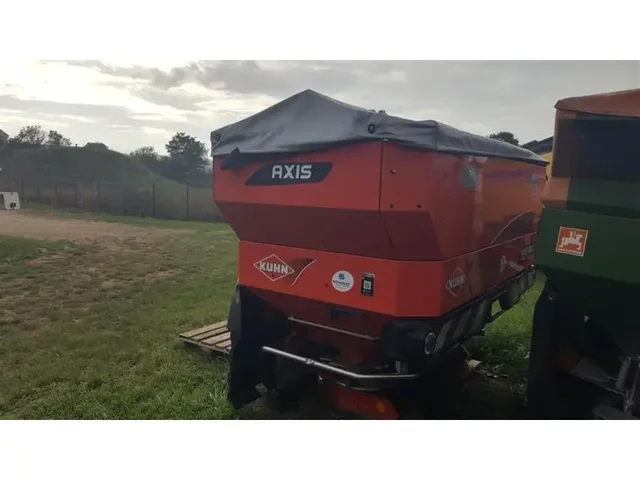 Occasion Kuhn AXIS40-2H-EMC à ANTIGNY chez Groupe OUVRARD