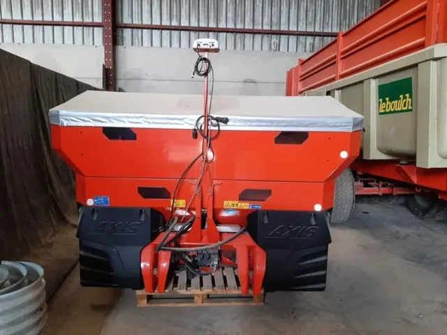 Occasion Kuhn AXIS40-2H-EMC à ANTIGNY chez Groupe OUVRARD