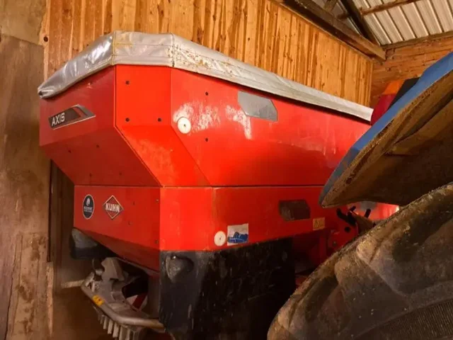 Occasion Kuhn AXIS40-2M-EMC-W à ANTIGNY chez Groupe OUVRARD