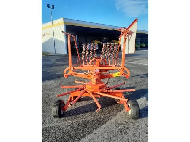 Occasion Kuhn GA4121GM à ANTIGNY chez Groupe OUVRARD