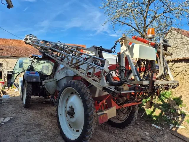 Occasion Kuhn GRAND-LARGE3200 à ANTIGNY chez Groupe OUVRARD