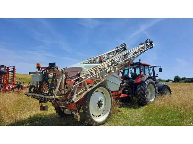 Occasion Kuhn GRAND-LARGE3200 à ANTIGNY chez Groupe OUVRARD