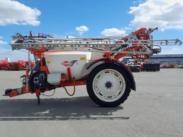 Occasion Kuhn METRIS4100 à ANTIGNY chez Groupe OUVRARD
