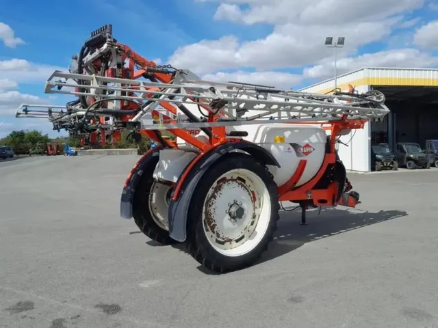 Occasion Kuhn METRIS4100 à ANTIGNY chez Groupe OUVRARD