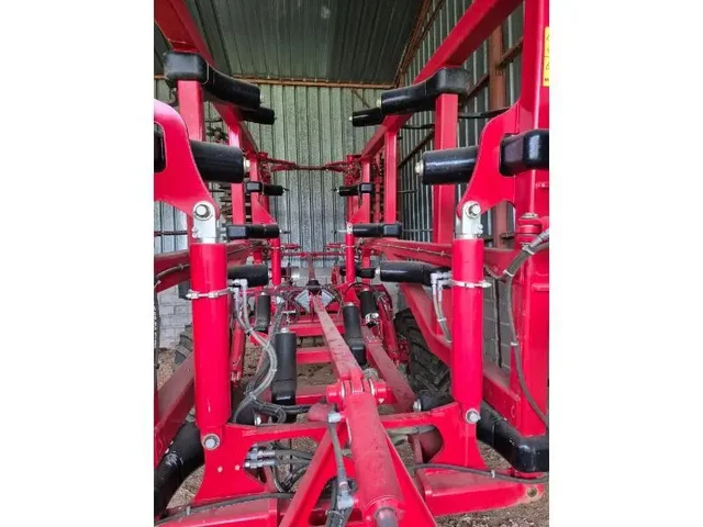 Occasion Kuhn PROLANDER7500 à ANTIGNY chez Groupe OUVRARD