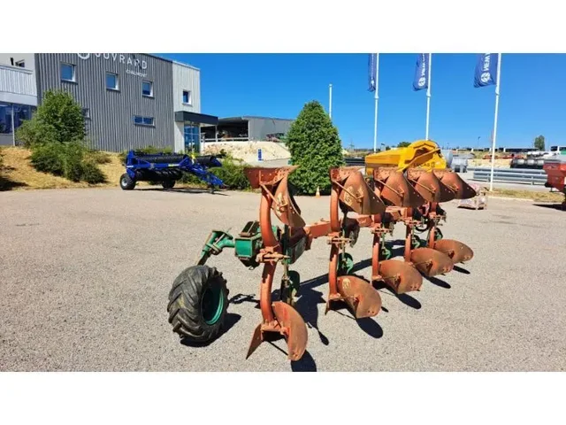 Occasion Kverneland ES 100 à ANTIGNY chez Groupe OUVRARD