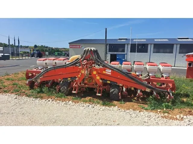 Occasion Kverneland OPTIMA HD à ANTIGNY chez Groupe OUVRARD